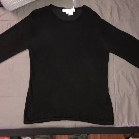Real Clothes Sale Fifth Avenue - Long Sleeve Black T-Shirt Top. wardrobe Staple. - Picture 2 of 3